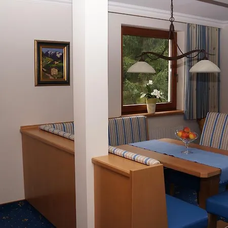 Garni Erler Hotel 3*