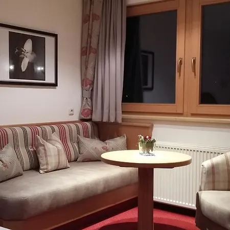 Garni Erler Szálloda