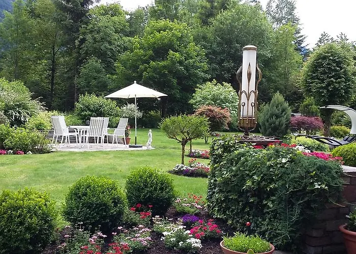 Hotel Garni Erler 3*