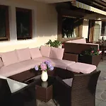 Garni Erler 3* מאיירהופן