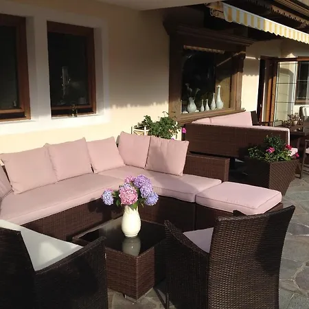 Garni Erler 3* 메이른호픈